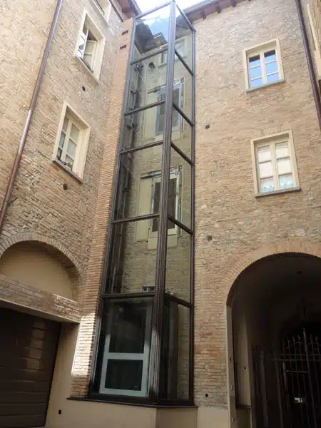 adeguamento-montacarichi-disabili-palazzo-vecchio-Parma
